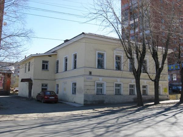 Dom-zhiloj-Nevskogo-39-1.jpg